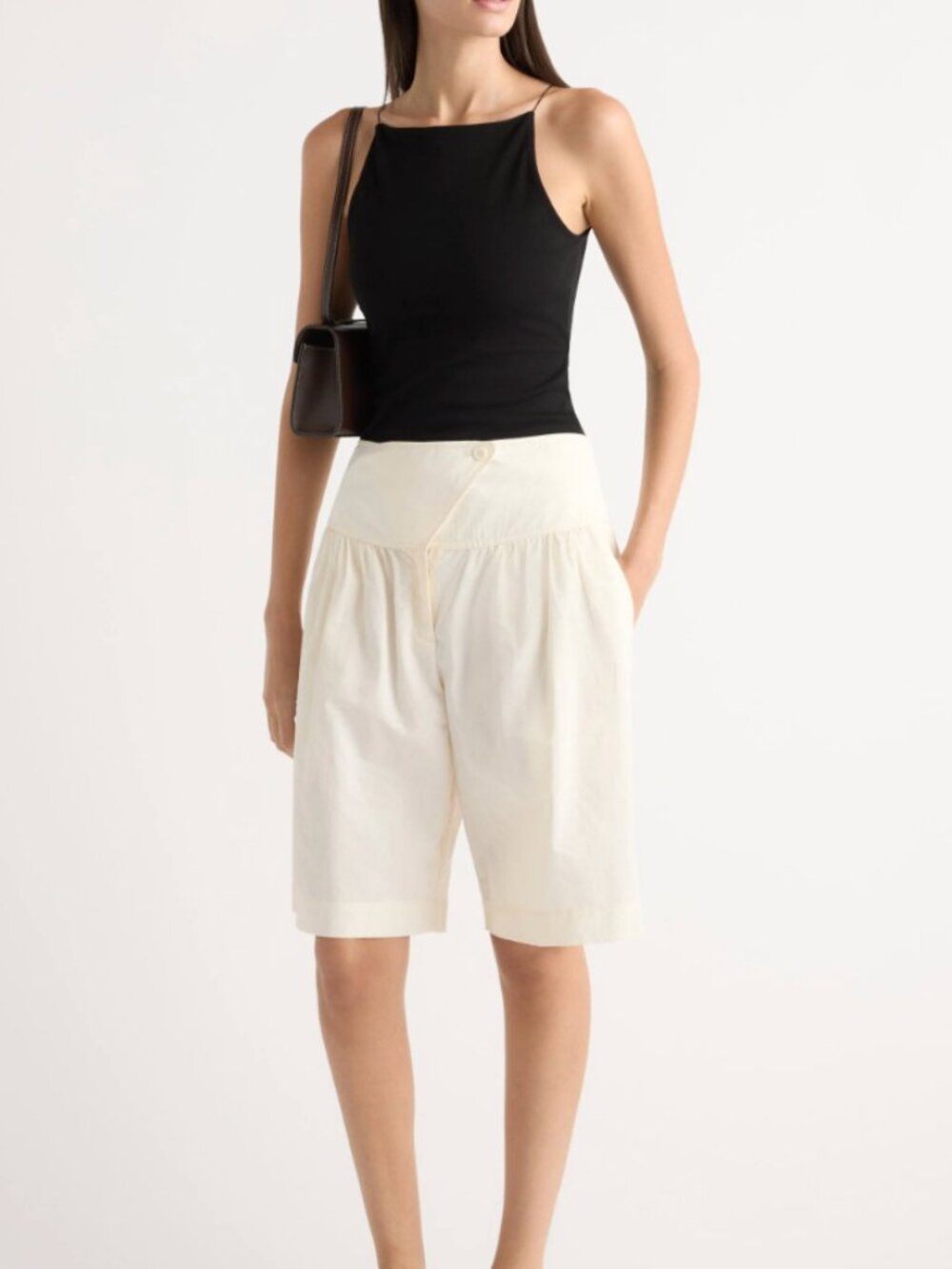 Modern Citizen Arlo Cotton Bermuda Short Size M Cream